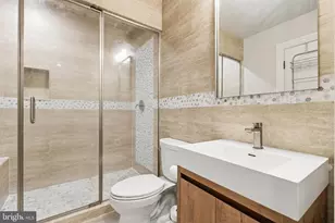 11900 Centurion Way, Potomac, MD 20854 - Photo 77