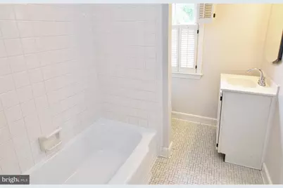 7208 Marbury Road, Bethesda, MD 20817 - Photo 21