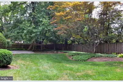 7208 Marbury Road, Bethesda, MD 20817 - Photo 19