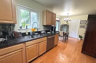 9808 Wilden Ln, Potomac, MD 20854 - Photo 9