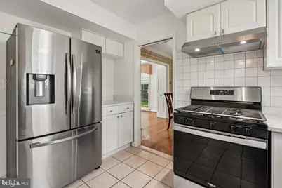 11119 Lamplighter Lane, Potomac, MD 20854 - Photo 11
