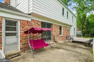 11119 Lamplighter Ln, Potomac, MD 20854 - Photo 5