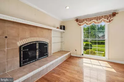 11119 Lamplighter Lane, Potomac, MD 20854 - Photo 9
