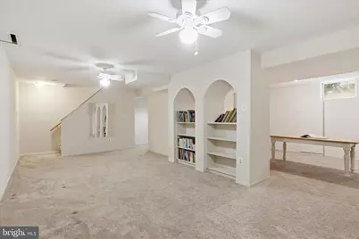 8615 Aqueduct Road, Potomac, MD 20854 - Photo 33