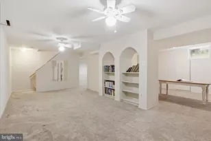 8615 Aqueduct Rd, Potomac, MD 20854 - Photo 35