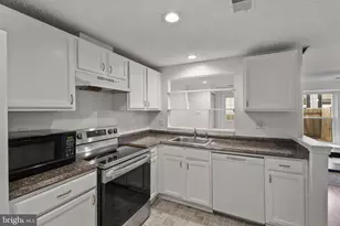 13465 Demetrias Way, Germantown, MD 20874 - Photo 13