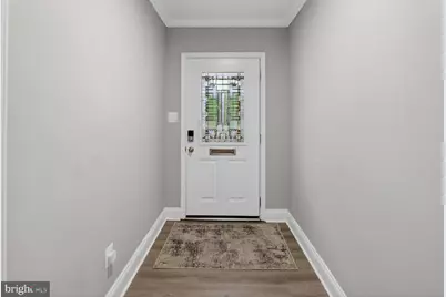 3305 W Coquelin Terrace, Chevy Chase, MD 20815 - Photo 3