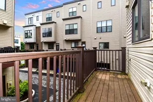 16301 Columbus Ave, Rockville, MD 20855 - Photo 15