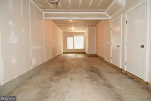 16301 Columbus Ave, Rockville, MD 20855 - Photo 41