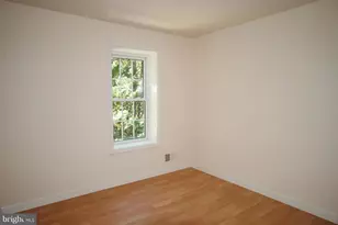 7 Hyacinth Ct, Gaithersburg, MD 20878 - Photo 11