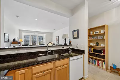 310 High Gables Drive #307, Gaithersburg, MD 20878 - Photo 11