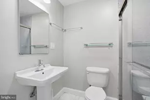 1102 Broadwood Dr, Rockville, MD 20851 - Photo 17