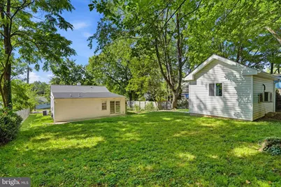 1102 Broadwood Drive, Rockville, MD 20851 - Photo 27