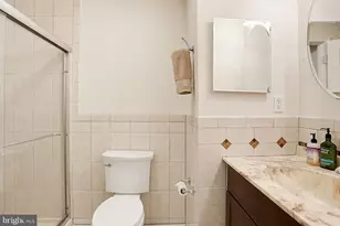 8 Bouldercrest Ct, Rockville, MD 20850 - Photo 31
