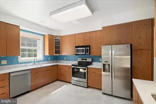 8319 Rising Ridge Way, Bethesda, MD 20817 - Photo 15
