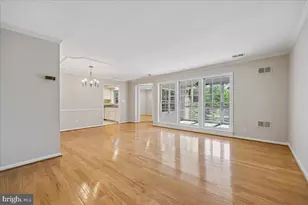 5717 Brewer House Cir, North Bethesda, MD 20852 - Photo 5
