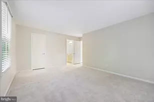 5717 Brewer House Cir, North Bethesda, MD 20852 - Photo 23