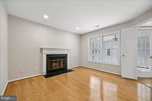 5717 Brewer House Cir, North Bethesda, MD 20852 - Photo 15