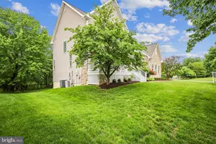 14226 Floral Park Dr, North Potomac, MD 20878 - Photo 93