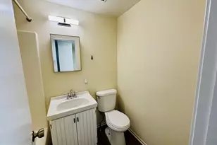 12146 Bentridge Pl, Potomac, MD 20854 - Photo 17