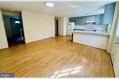 12146 Bentridge Place, Potomac, MD 20854 - Photo 11