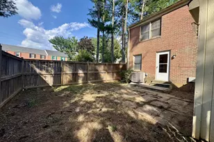 12146 Bentridge Pl, Potomac, MD 20854 - Photo 35