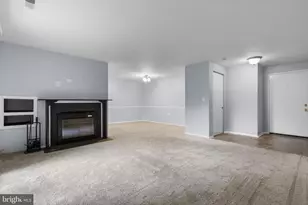 18050 Chalet Dr, Germantown, MD 20874 - Photo 9