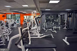 5225 Pooks Hill Rd, Bethesda, MD 20814 - Photo 7