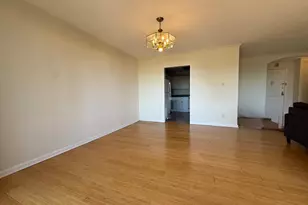 5225 Pooks Hill Rd, Bethesda, MD 20814 - Photo 9
