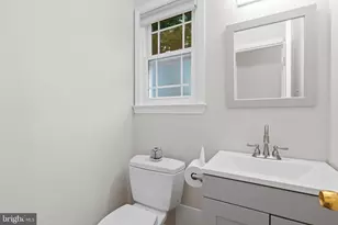 20610 Plum Creek Ct, Gaithersburg, MD 20882 - Photo 31