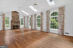 11300 Tara Rd, Potomac, MD 20854 - Photo 15