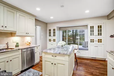 302 Bostwick Lane, Gaithersburg, MD 20878 - Photo 5