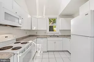 13209 Ardennes Ave, Rockville, MD 20851 - Photo 9
