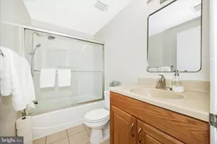 18507 Eagles Roost Dr, Germantown, MD 20874 - Photo 23