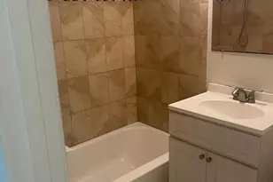 12140 Bentridge Pl, Potomac, MD 20854 - Photo 13