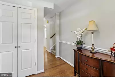12007 Titian Way, Potomac, MD 20854 - Photo 7