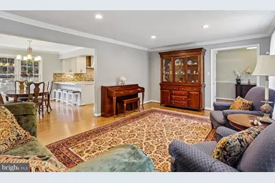 12007 Titian Way, Potomac, MD 20854 - Photo 11