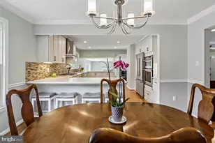 12007 Titian Way, Potomac, MD 20854 - Photo 15