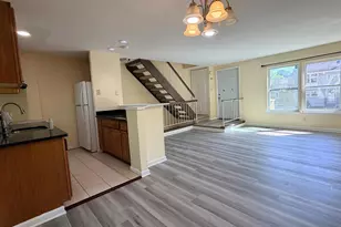 18941 Pine Ridge Ln, Germantown, MD 20874 - Photo 3