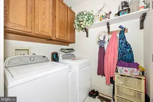 19808 Falling Spring Ct, Gaithersburg, MD 20882 - Photo 15