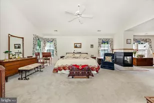 19808 Falling Spring Ct, Gaithersburg, MD 20882 - Photo 21