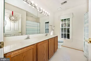 19808 Falling Spring Ct, Gaithersburg, MD 20882 - Photo 27