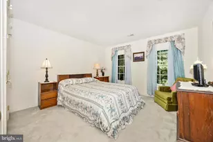 19808 Falling Spring Ct, Gaithersburg, MD 20882 - Photo 25