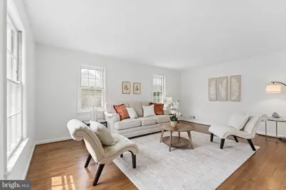 9712 Hill Street, Kensington, MD 20895 - Photo 3