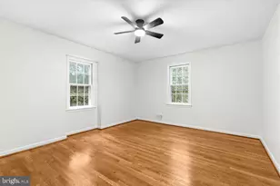 9712 Hill St, Kensington, MD 20895 - Photo 37