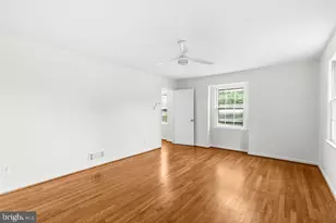 9712 Hill St, Kensington, MD 20895 - Photo 27