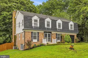 9712 Hill St, Kensington, MD 20895 - Photo 3