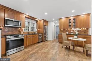 9712 Hill St, Kensington, MD 20895 - Photo 9