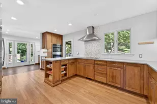 1917 Merrifields Dr, Silver Spring, MD 20906 - Photo 9
