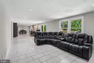 18808 Cross Country Ln, Gaithersburg, MD 20879 - Photo 27